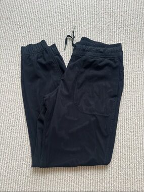 Lululemon mesh jogger pants